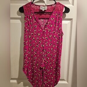 Ladies Wrangler shirt medium